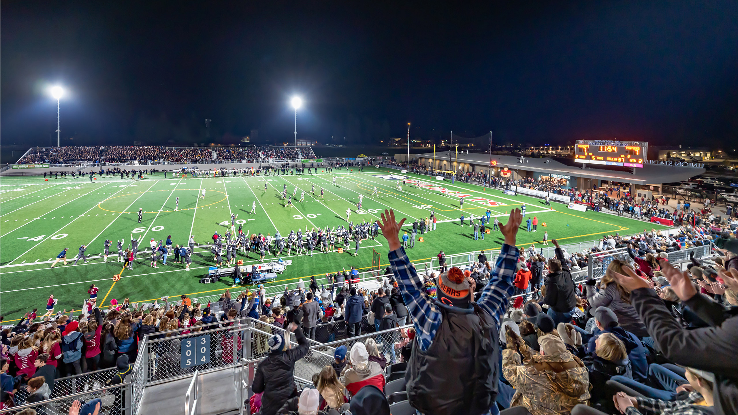 Union Stadium Mead Crowd