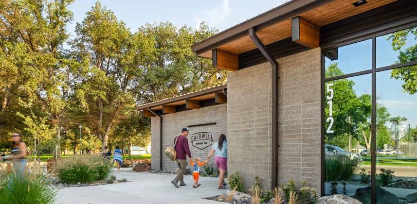 250828184442 03098a TobinRogers