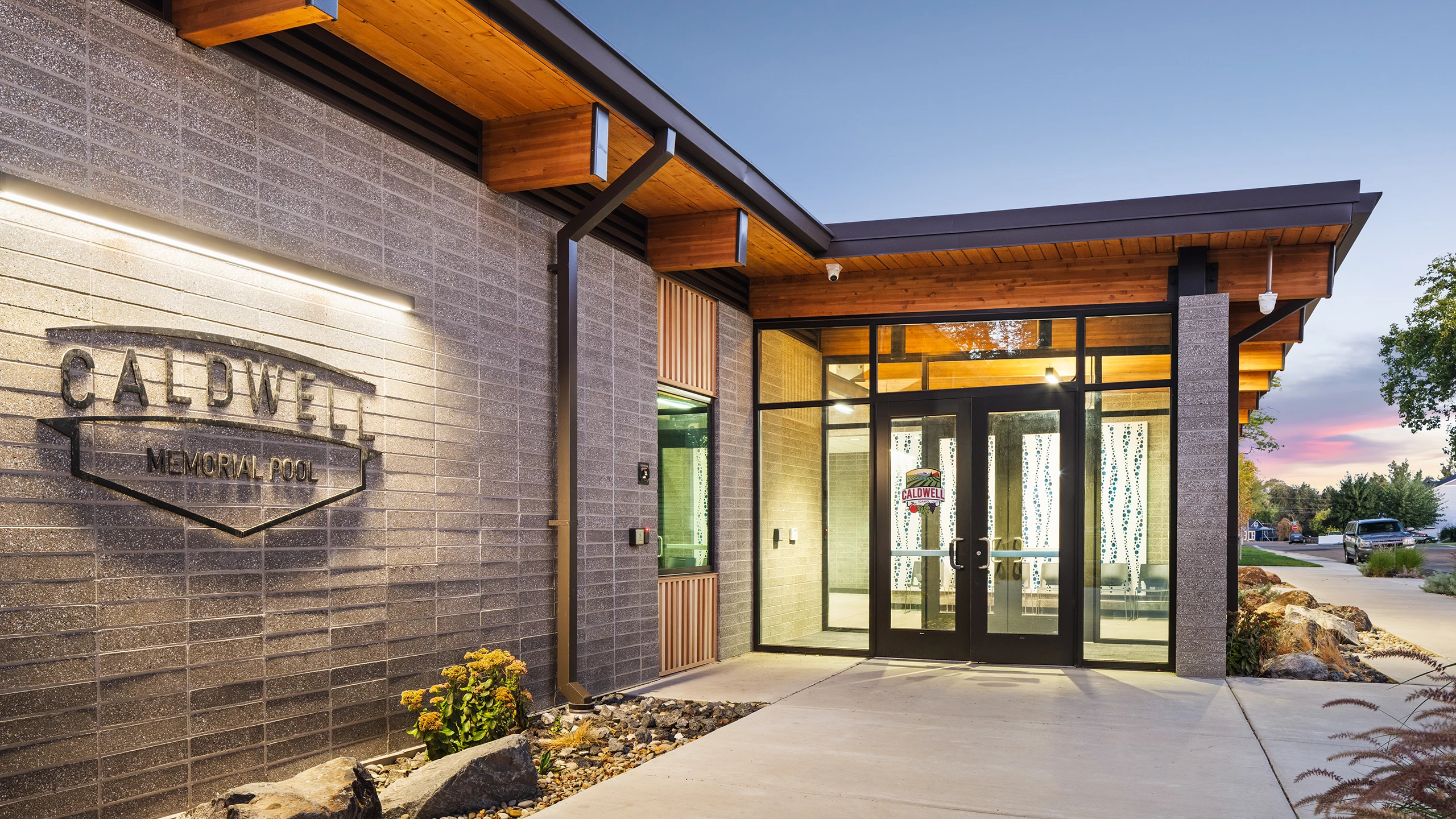 251008073413 09444 TobinRogers