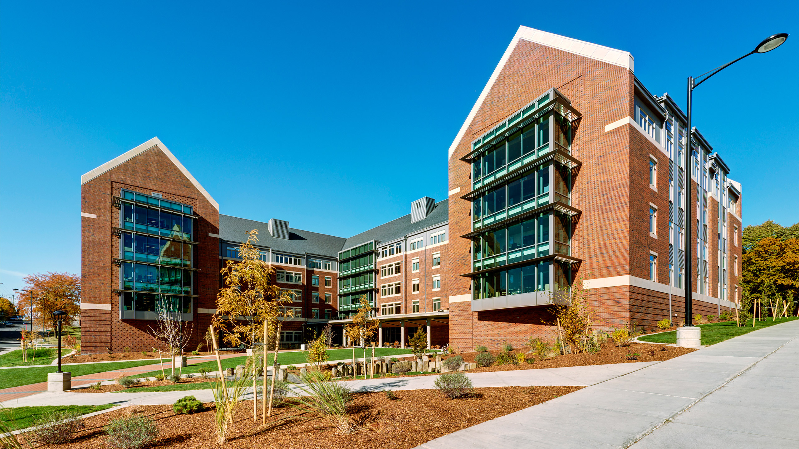 ALSC Architects EWUDorms Exterior