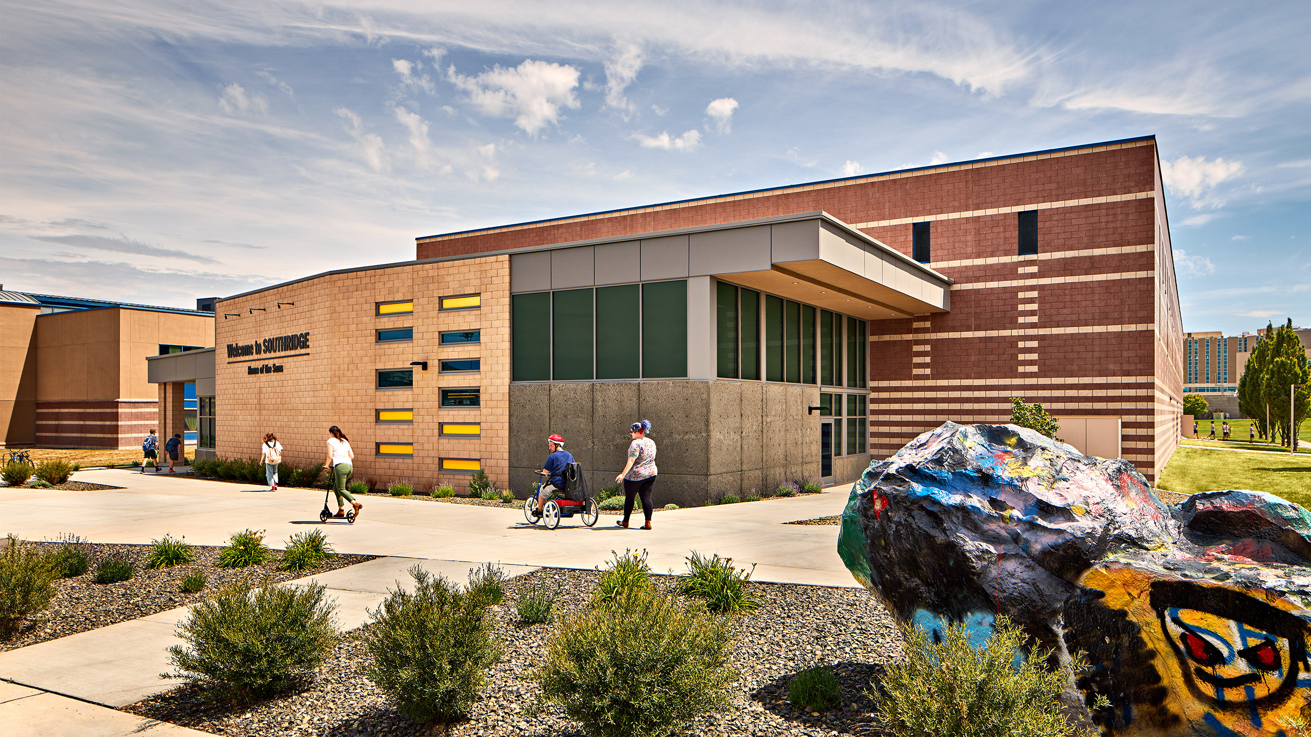 Kennewick Southridge Entrance